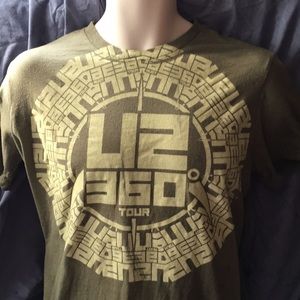 U2 - 360* Rare Concert T-Shirt Size (M) 100%Cotton